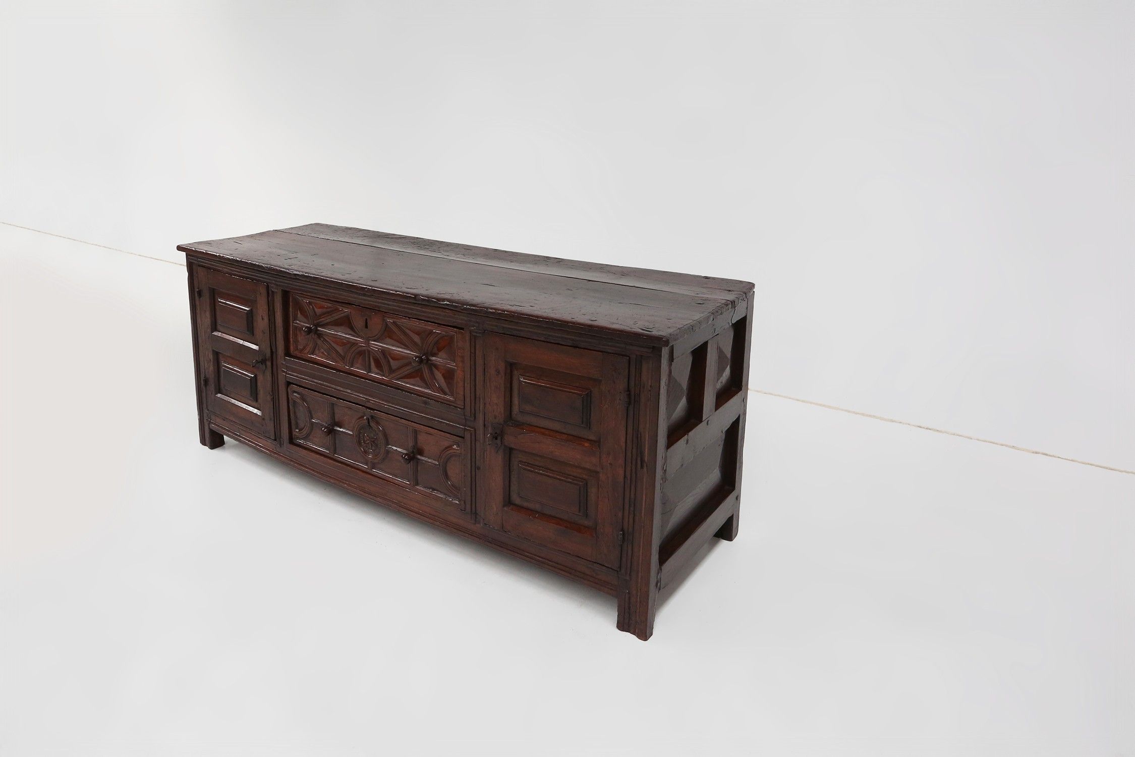 Unique 16th century French geometric sideboard in oakthumbnail